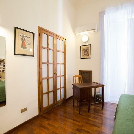Bed and Breakfast Duomo Miradois 152 Napoli Exterior foto