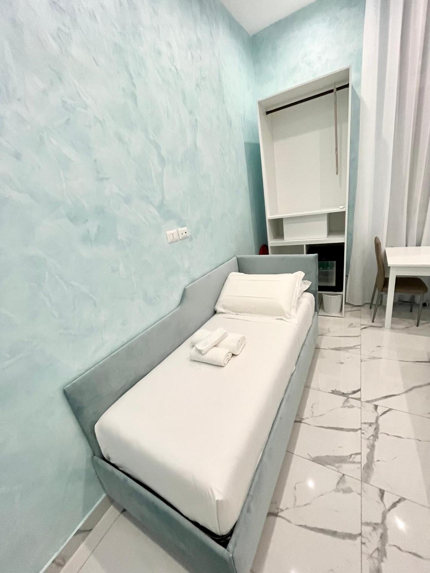 Bed and Breakfast Duomo Miradois 152 Napoli Exterior foto